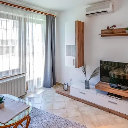 Napsugar 1 By Hellobalatonlelle