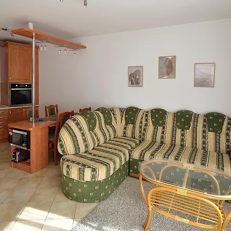 Διαμέρισμα Napsugar 1 By Hellobalatonlelle